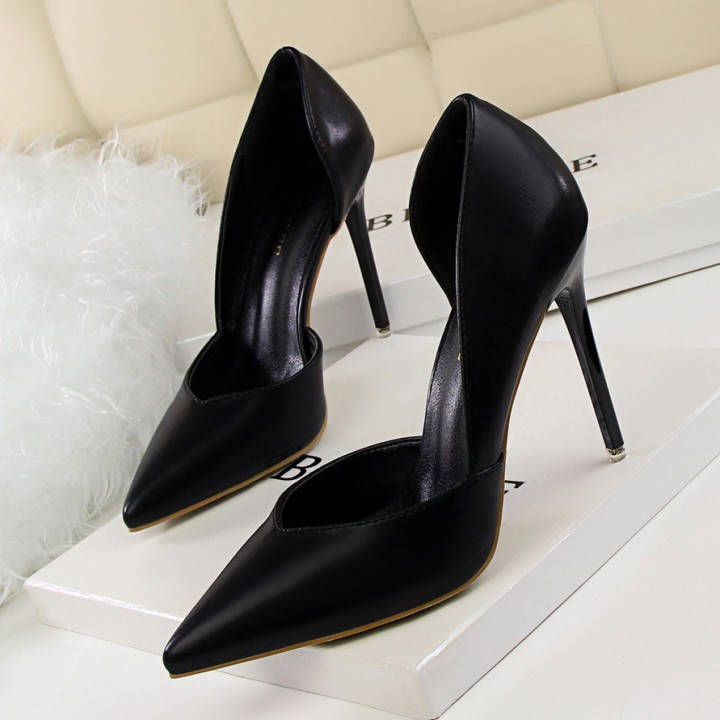 3168-3 high heels Bigtree nose heart carved fashion waist