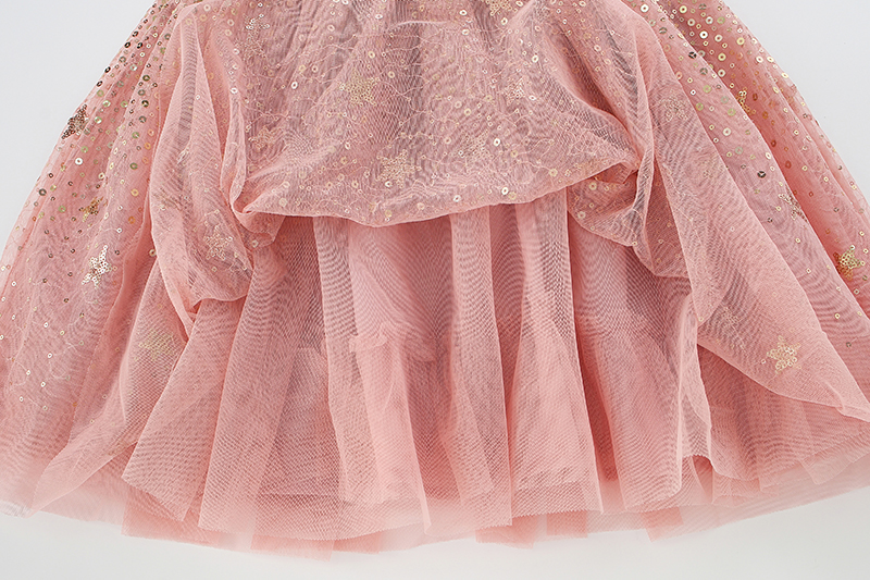 Đầm hồng sequin ngôi sao H&M