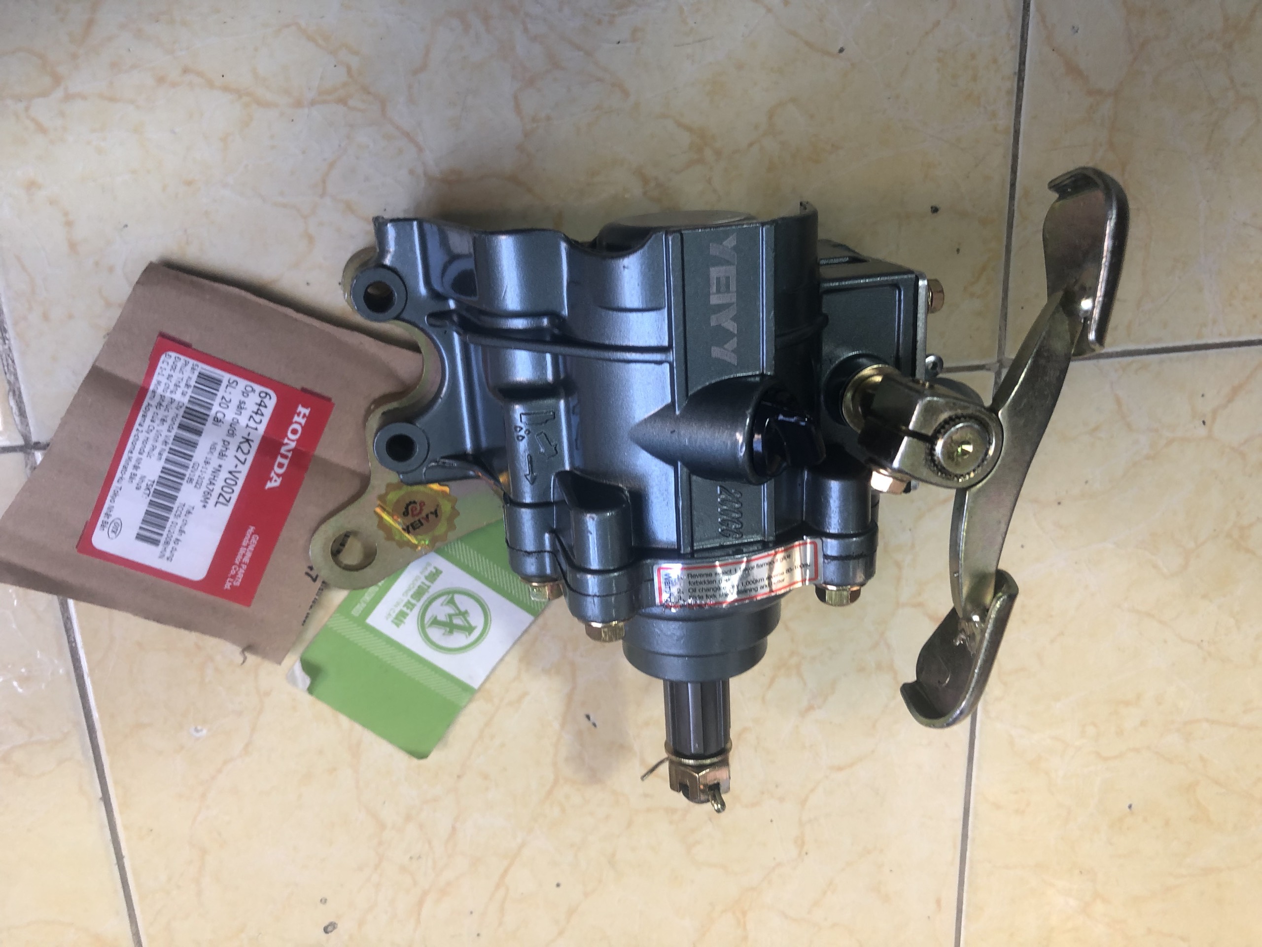 Hộp Số Lùi Xe 3 Bánh Trục 20mm