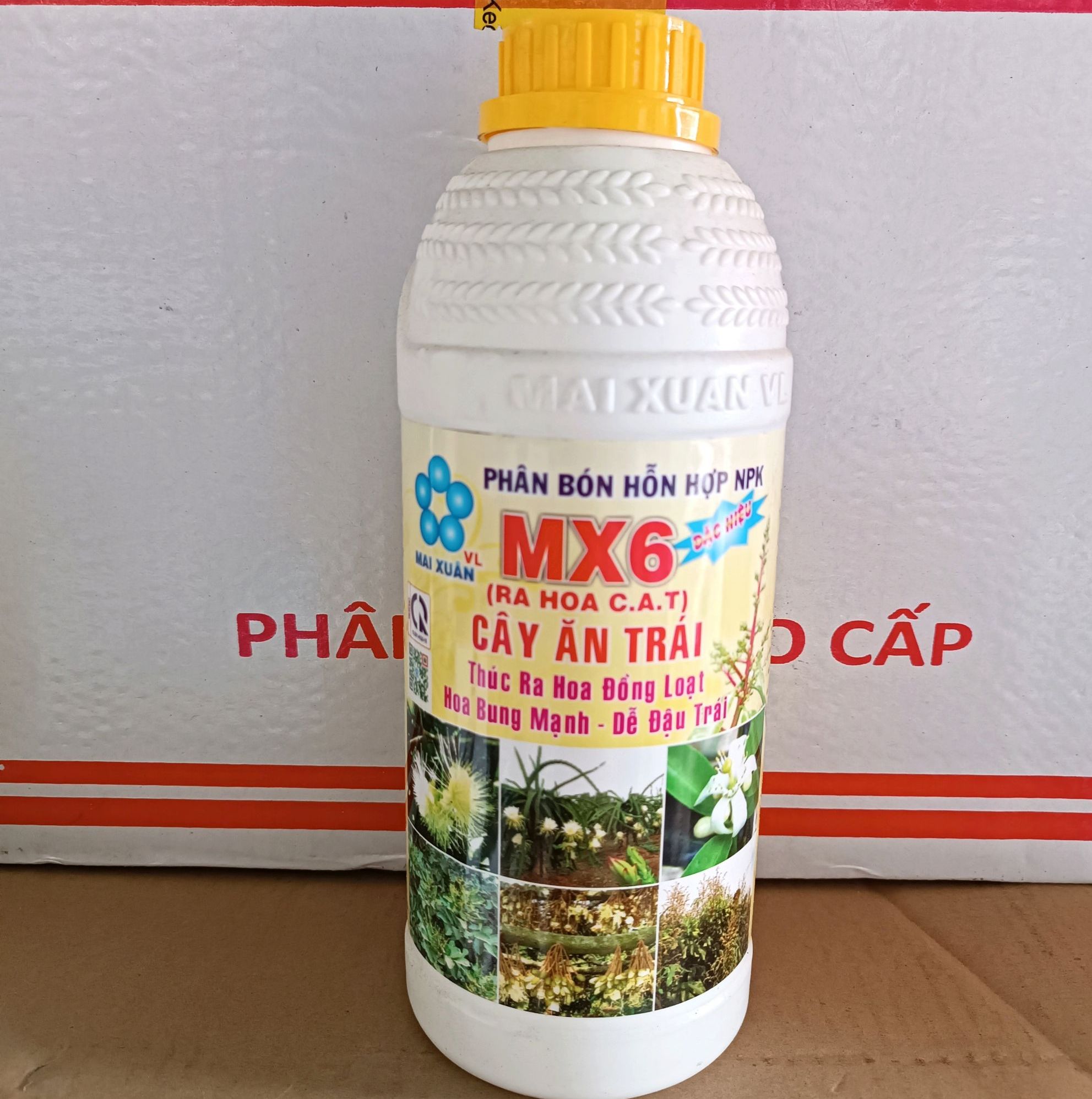 Phân bón hỗn hợp NPK MX6 chai 1L