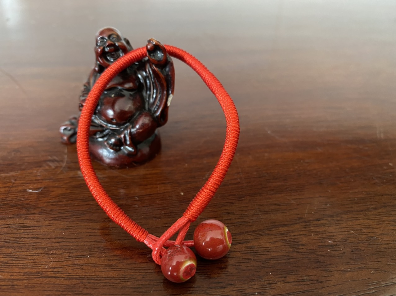 Vòng Tay Chỉ Đỏ  Phối Gốm đem lại May Mắn - Bình An
