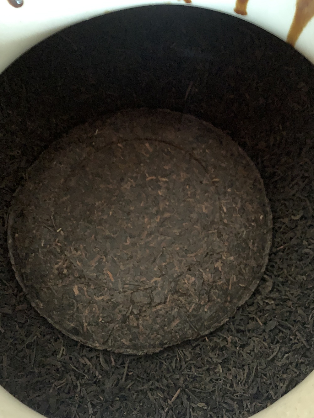 Trà phổ nhĩ ủ chum - 100 gram