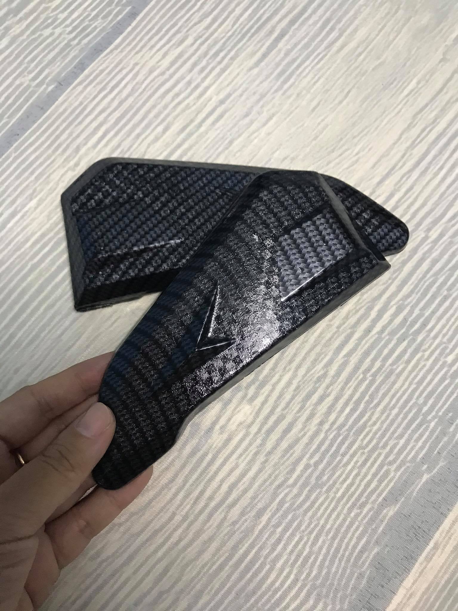 Ốp gác chân CARBON SH MODE