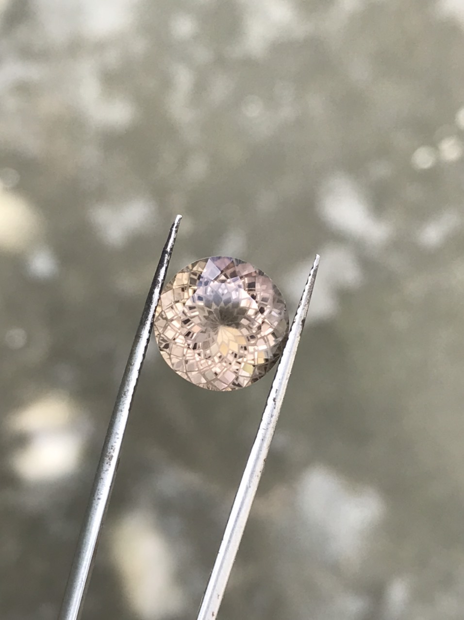 [HCM]ĐÁ THẠCH ANH KHÓI TỰ NHIÊN ( CHƠI PHONG THỦY + ĐẸP)( kt 12,5 mm)
