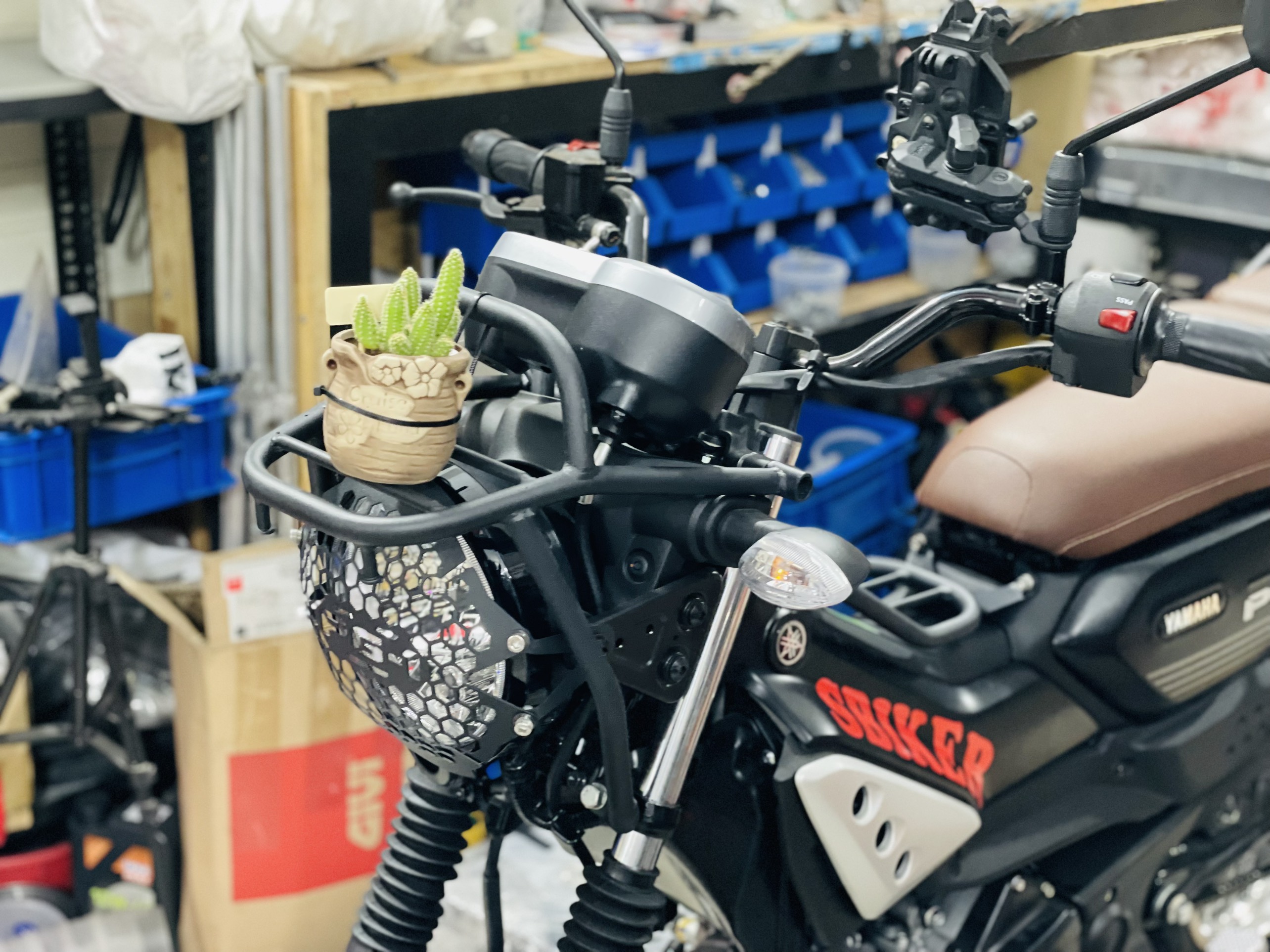 Lưới Đèn PG1 Ốp Chóa Đèn Yamaha PG-1 Che Gáo Đèn