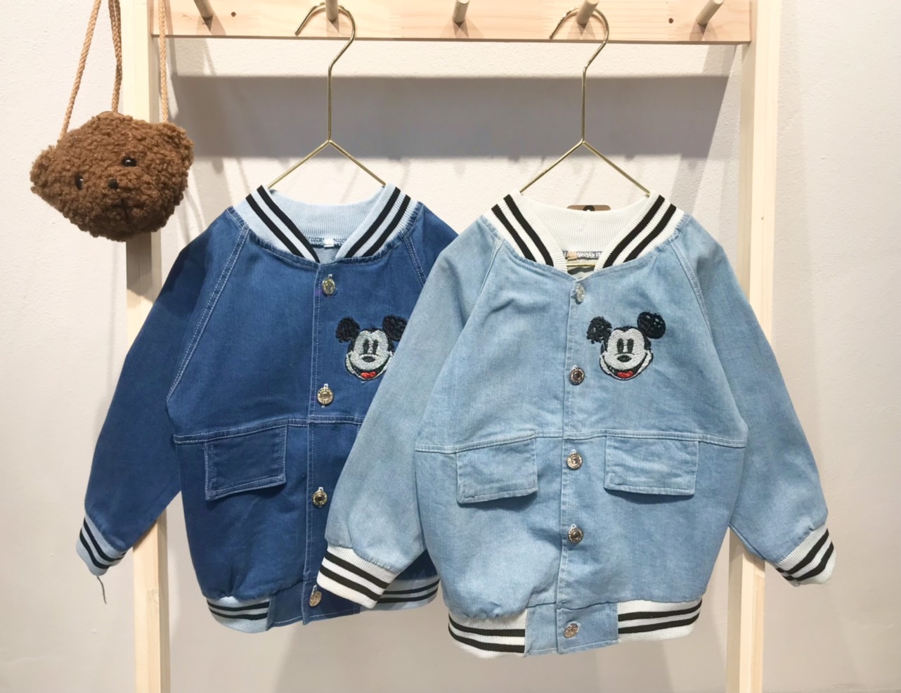 Áo khoác bò bomber hình chuột Micky cho bé 10-21kg