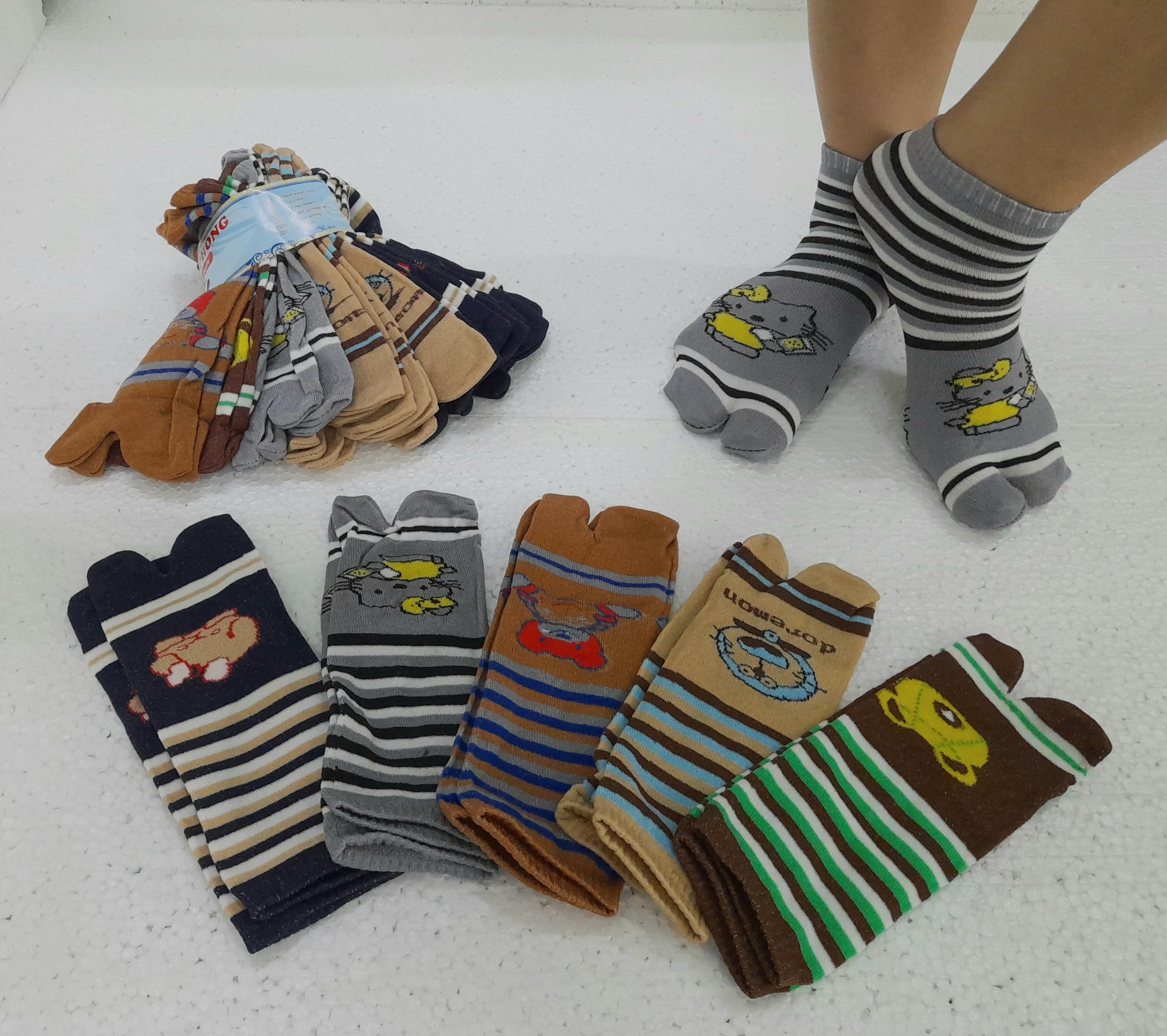 Vớ nữ xỏ ngón 10 đôi Hình Thú thun 100% Cotton thoáng mát ( Nhiều màu)  GIÁ RẺ