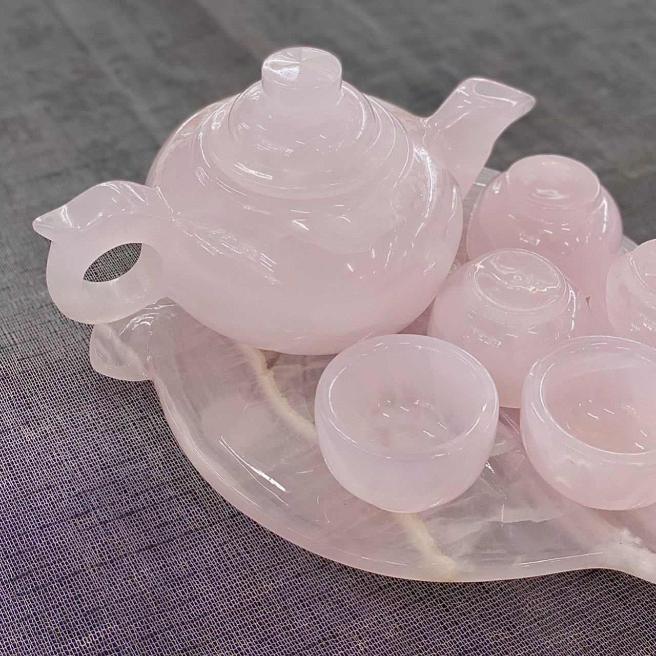 Bộ Ấm Trà Đá Ngọc Hoàng Long , Đá Onyx Xanh - (Gồm 1 Ấm + 6 Chén + Đĩa Lá)