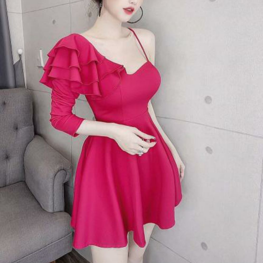 đầm xòe lệch vai phối bèo sang chảnh