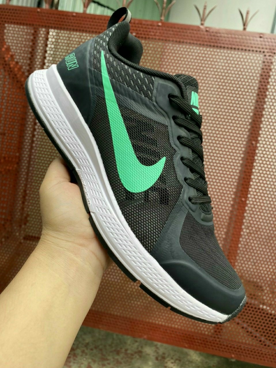 Nike Pegasus V7 nhiều màu