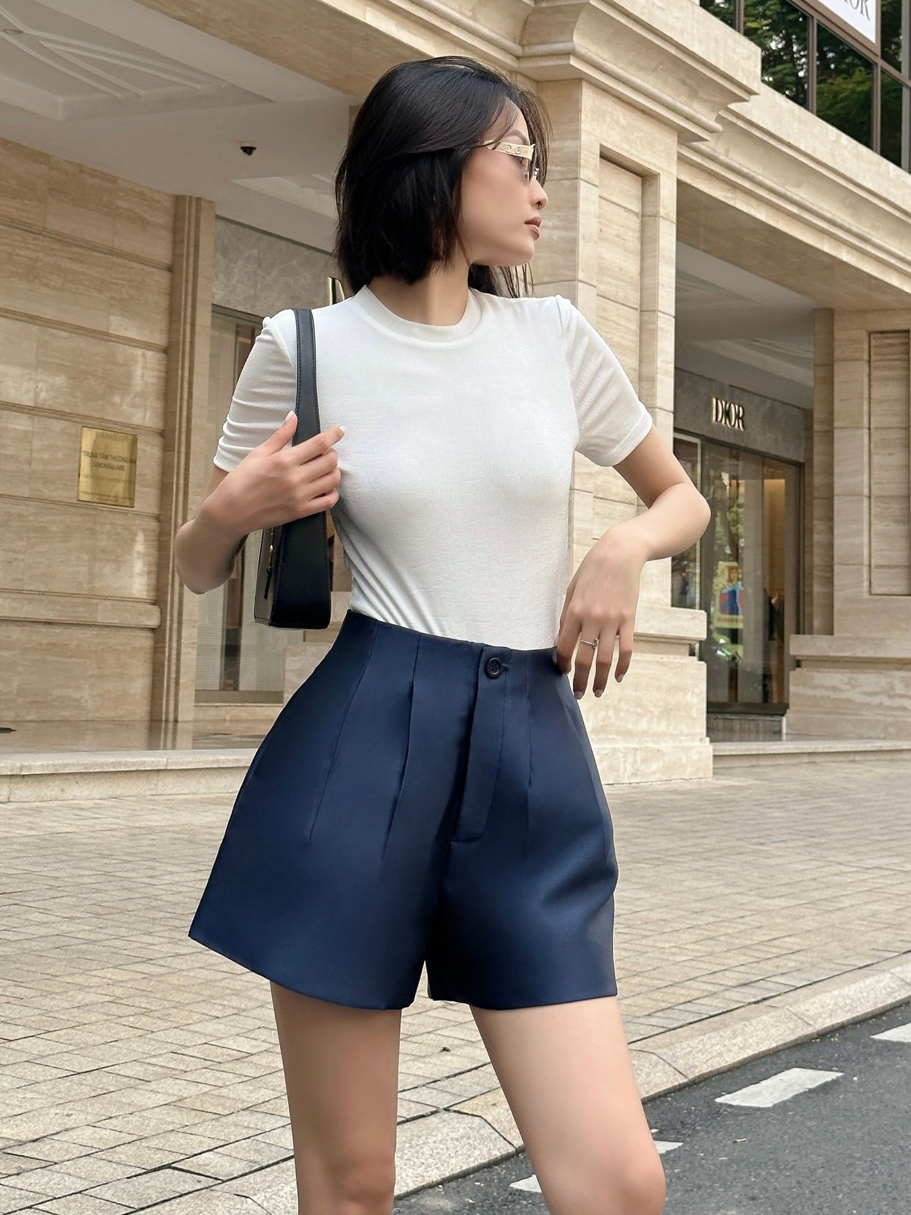 JOVEN Quần Short Cạp Cao Dáng Chữ A 2 Ly Basic Trẻ Trung