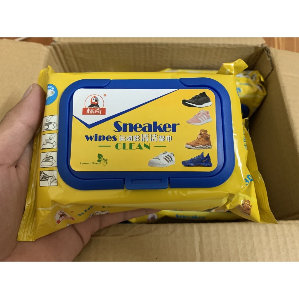 Khăn Giấy Ướt Lau Giày Đa Năng Thần Thánh Sneaker Quick Wipes - Hộp 30 Khăn