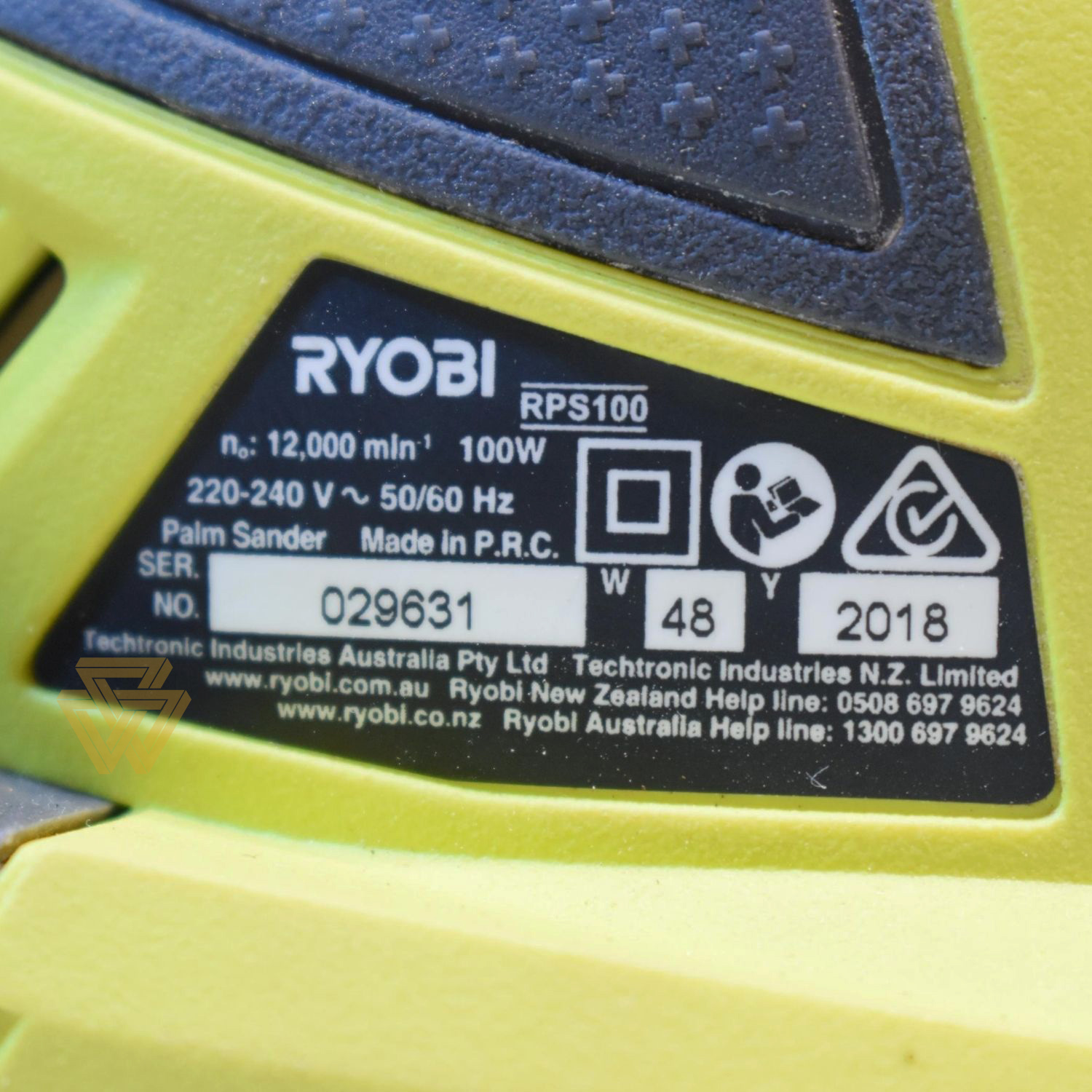 Máy Chà Nhám Tam Giác 100W Ryobi RPS100-S