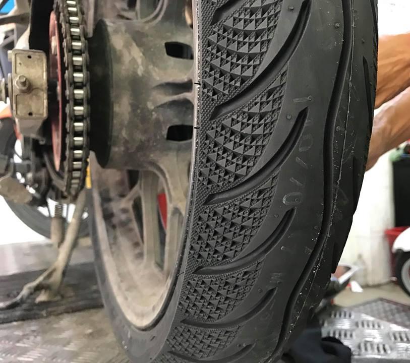 [HCM]VỎ MAXXIS 3D GAI KIM CƯƠNG CHO XE ĐI VÀNH 17