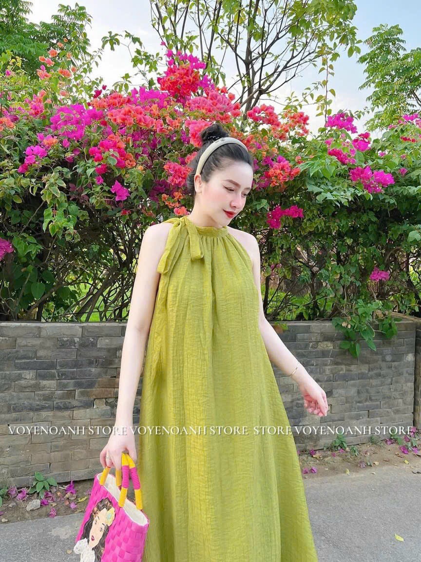 Đầm midi/maxi cổ yếm chất lụa mềm mại thoáng mát thích hợp đi biển dạo phố mặc nhà bầu bì bon chen