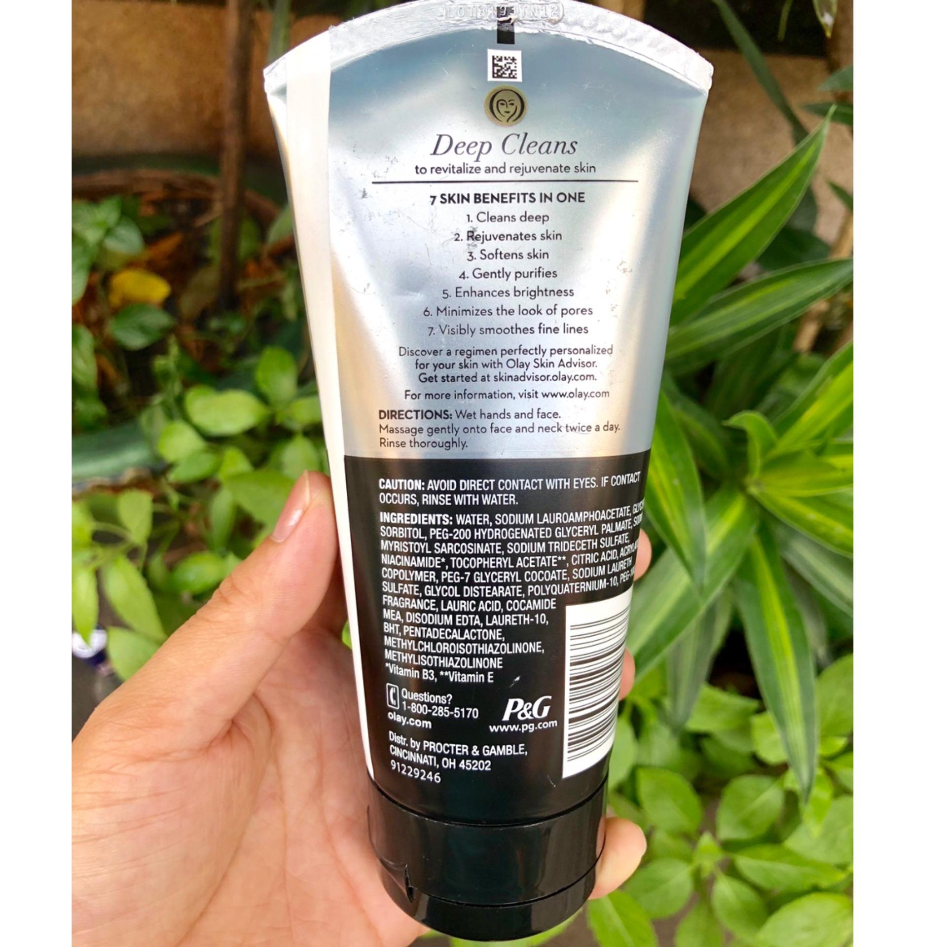 Sữa Rửa Mặt Olay Total Effects 7 in 1 Revitalizing Foaming Face Cleanser 150ml (Đen)