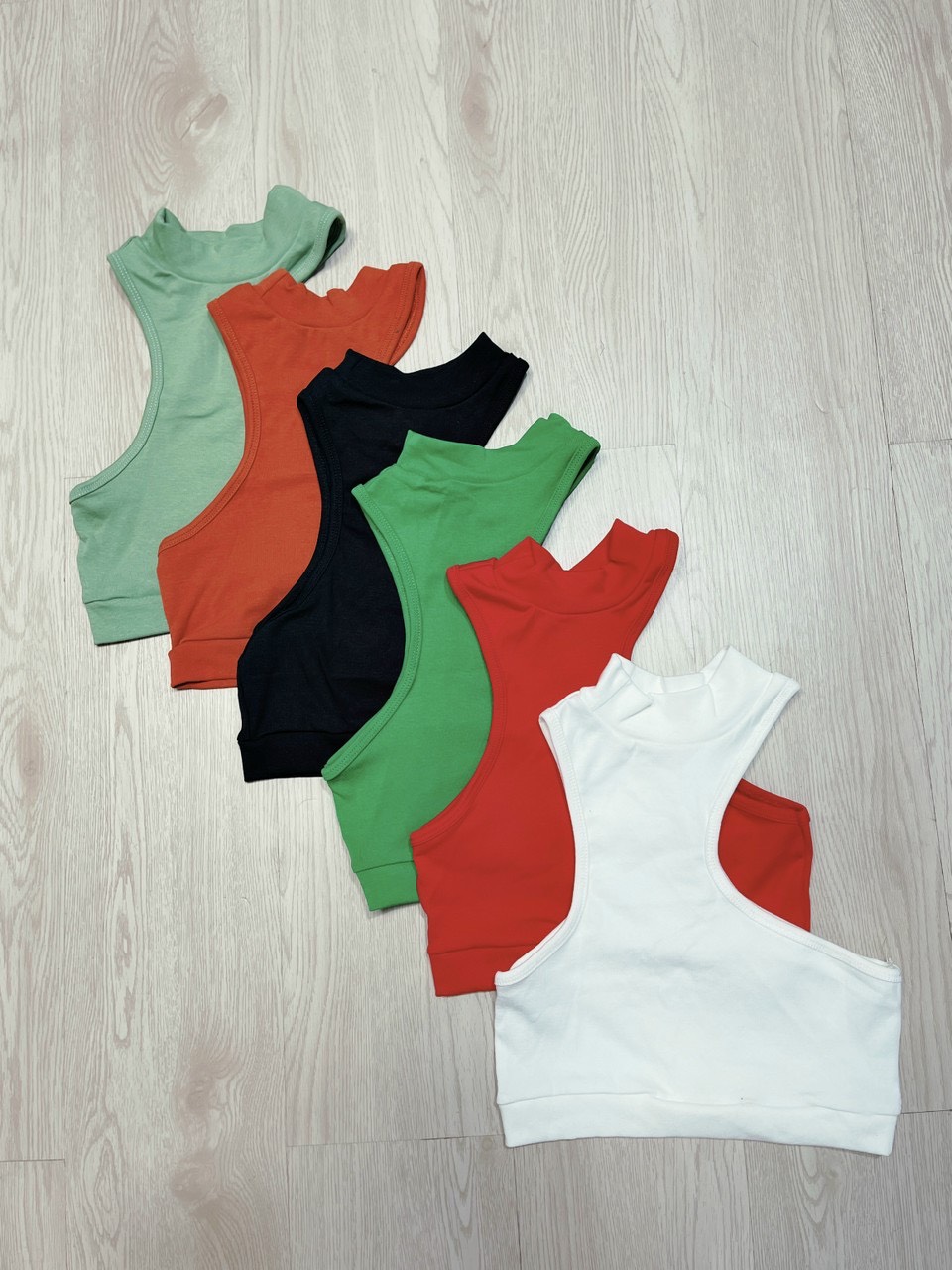 Áo thun borip ba lỗ khoét ngực 1 bên croptop thoải mái dạo phố TU