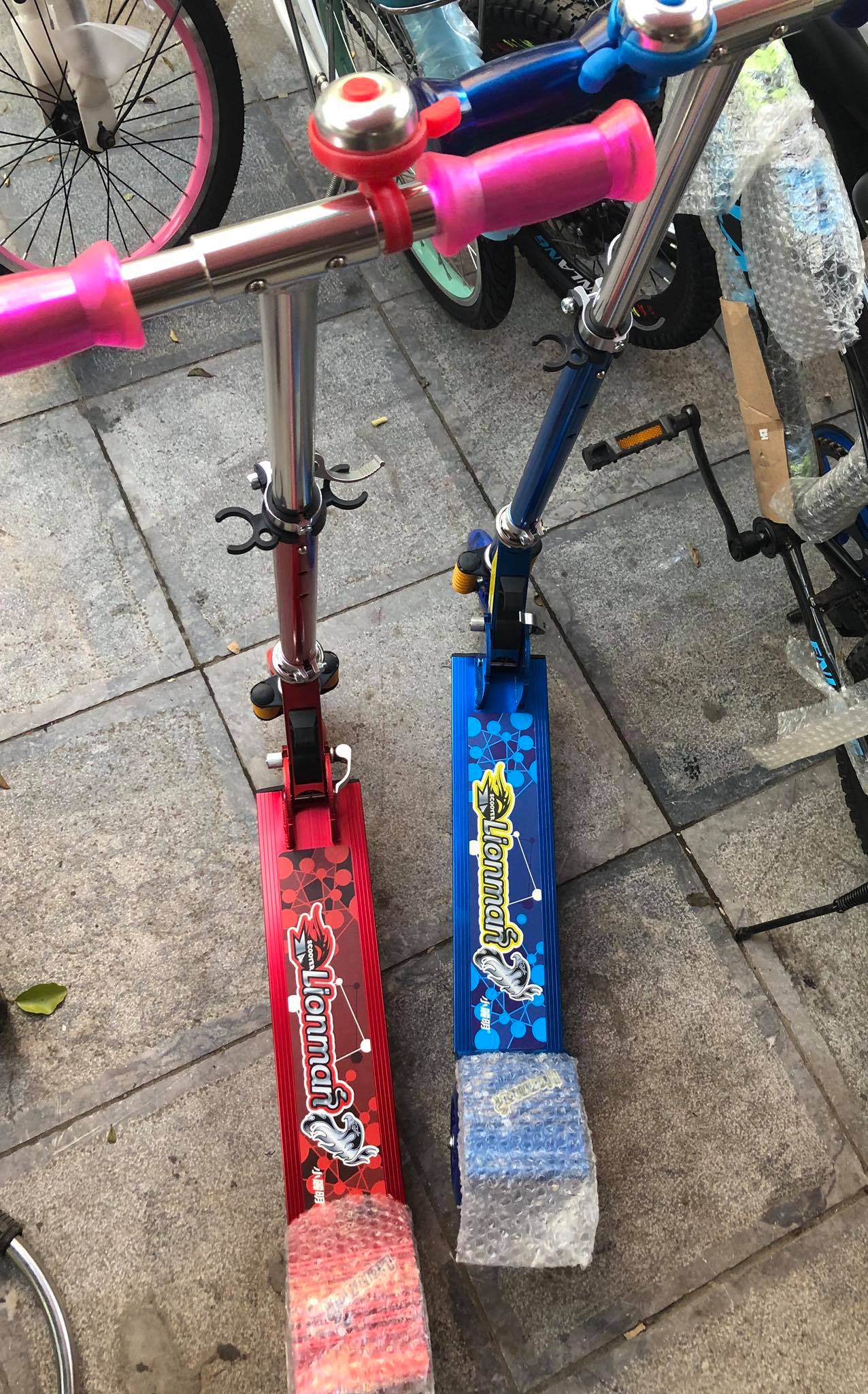 Xe trượt Scooter Lionman XLM-2009CS