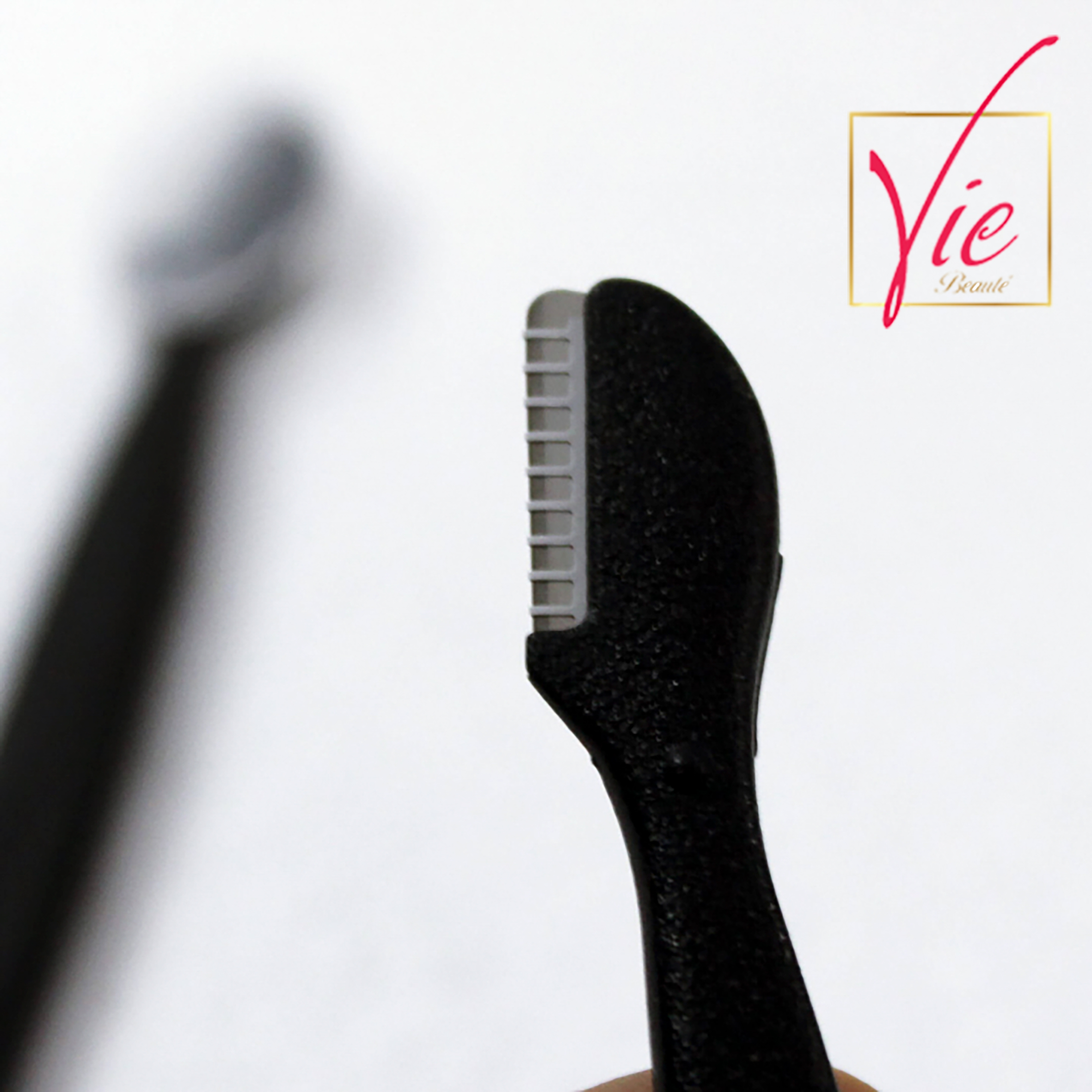 Dao Cạo Lông Mày Kai Groom! Eyebrow Razor (1 CÁI)