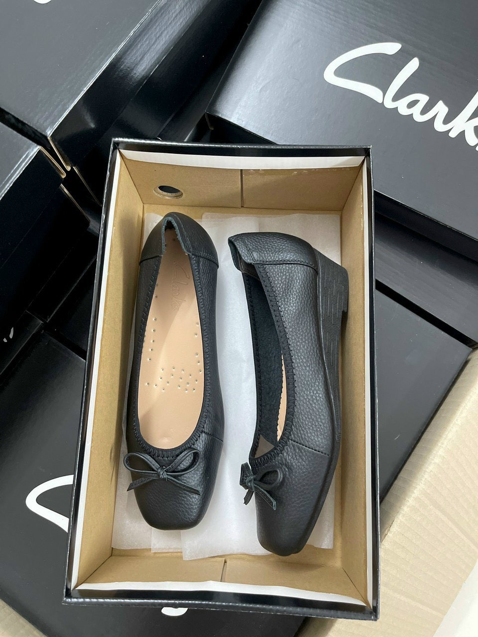 Xuồng da CLARKS