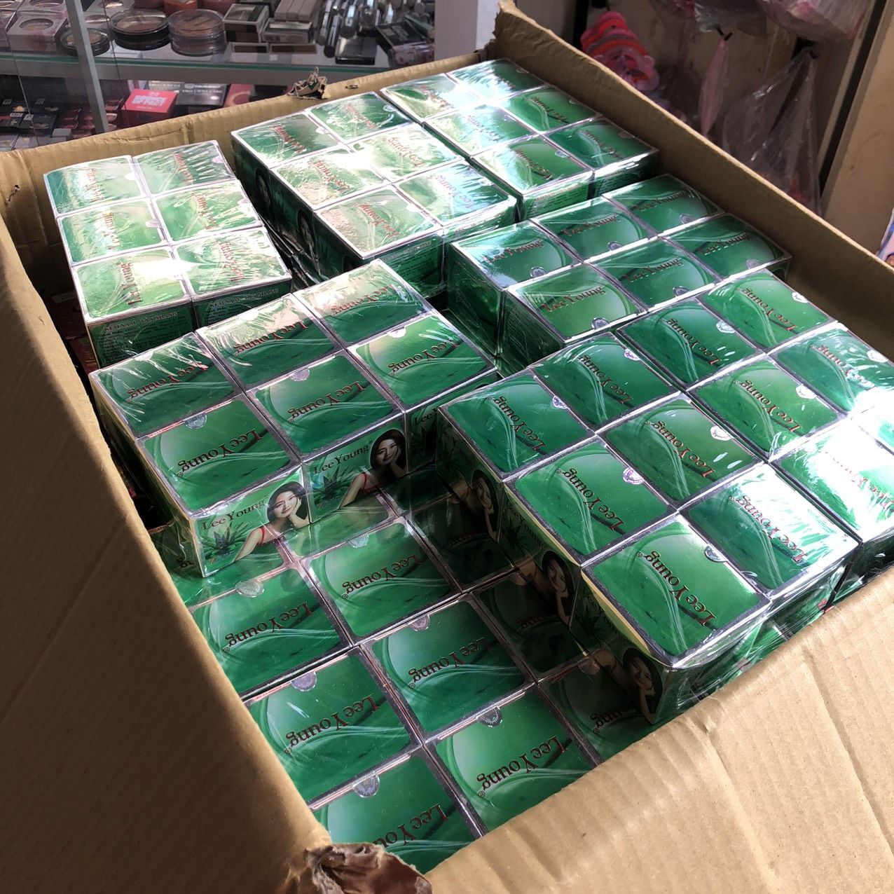 [HCM]kem lee young mụn thâm trắng da 7gr