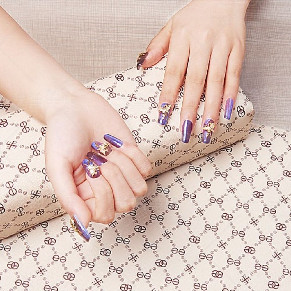 Gối kê tay làm nail