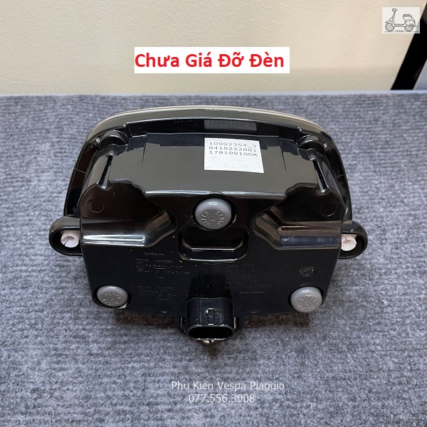 Giá Đỡ Đèn Pha Vespa Sprint