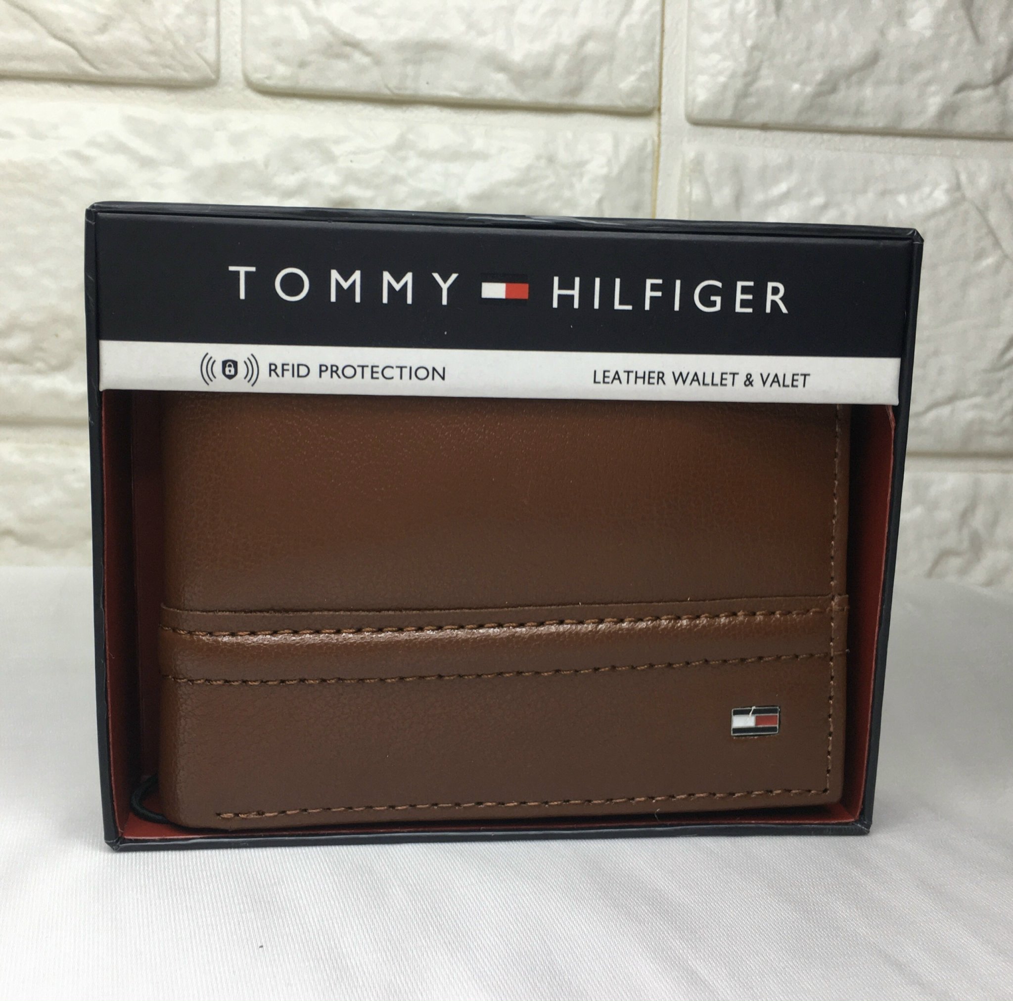 Bóp ví nam Tommy Hilfiger-Hàng Mỹ