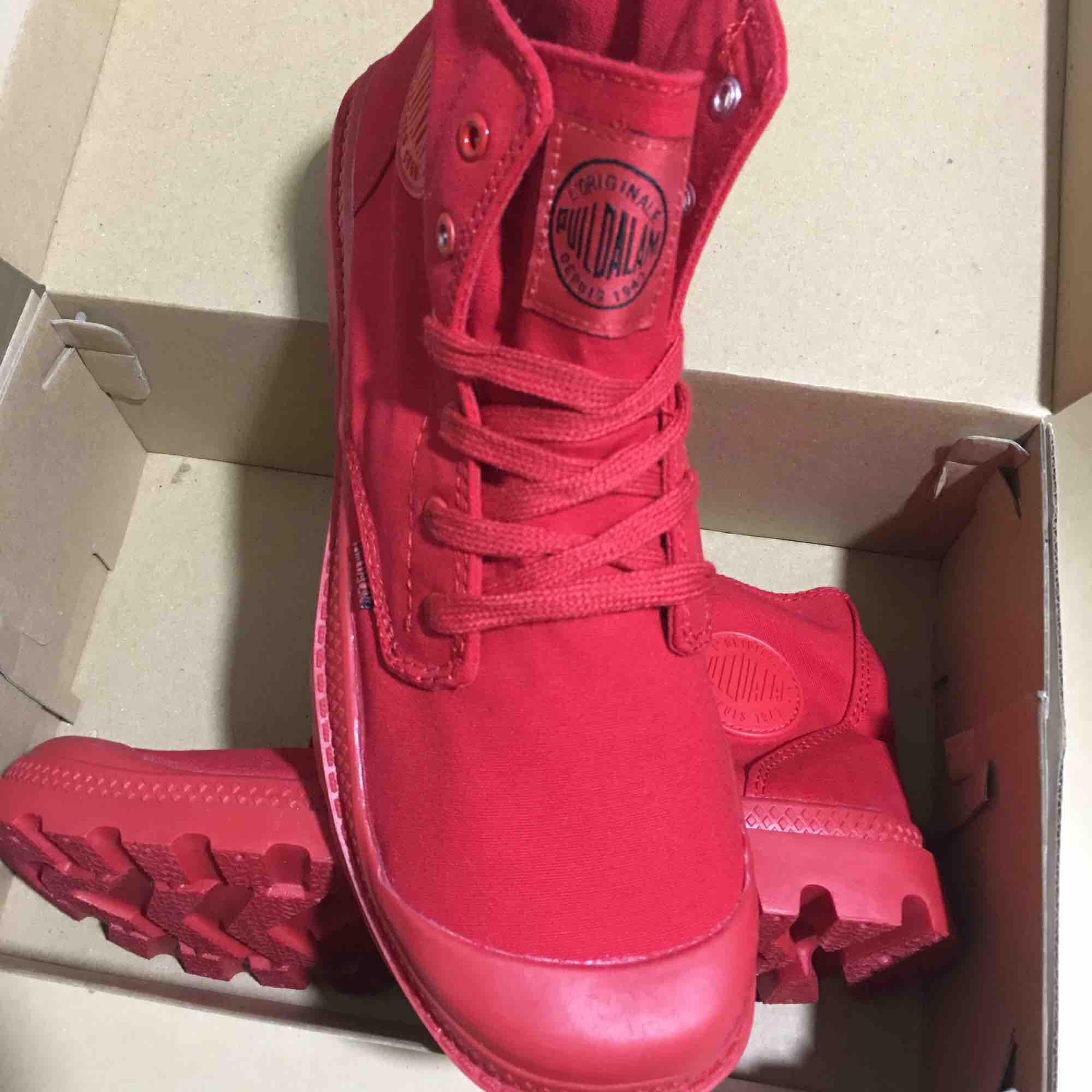 Giày thể thao palladium ĐỎ size 36->43 (TẶNG HỘP)