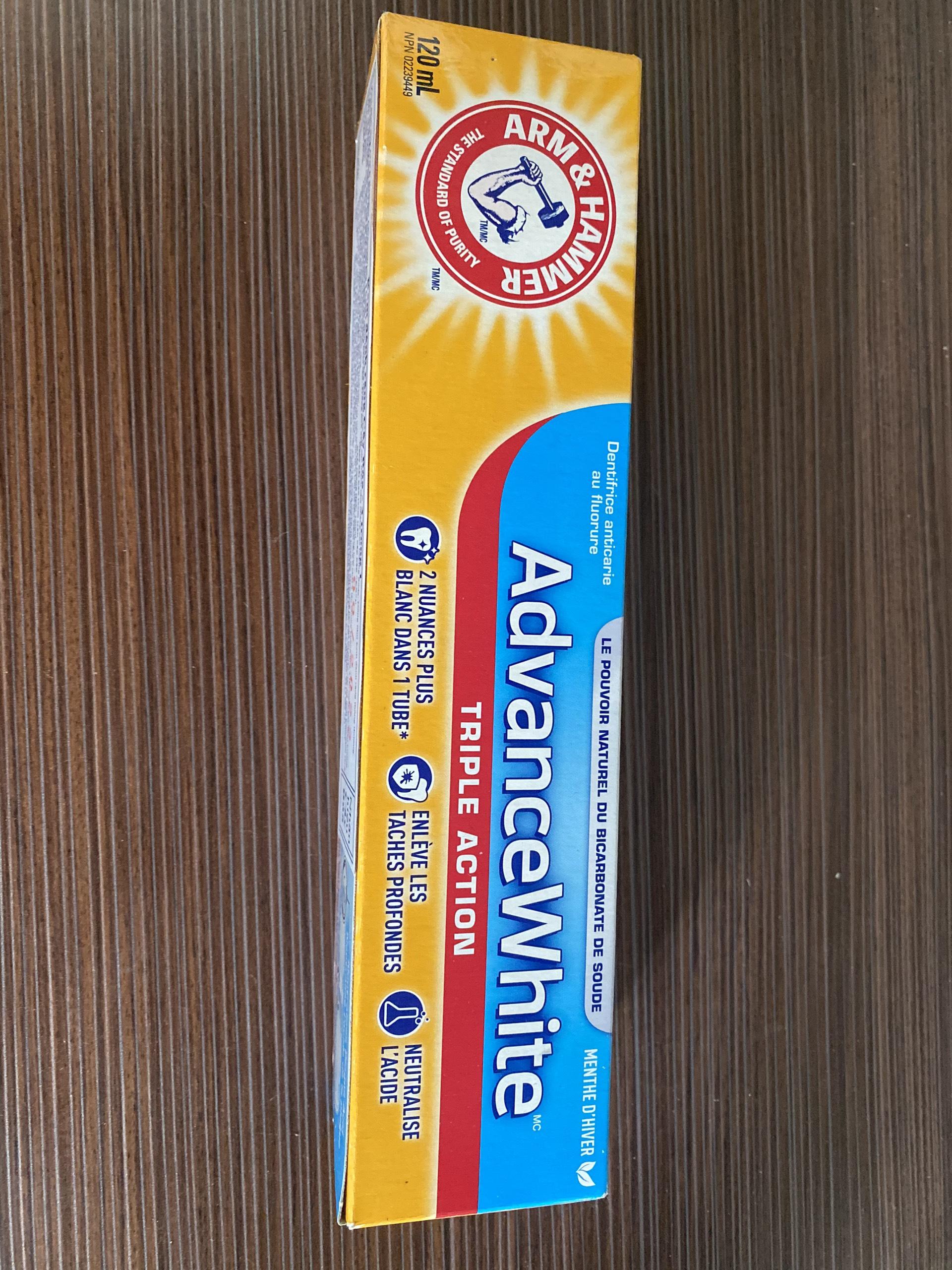[HCM]kem đánh răng ARM & HAMMER Advance White 3 trong 1 120ml