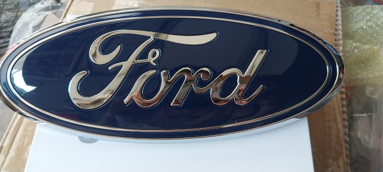 LOGO TRƯỚC XE FORD TRANSIT, BIỂU TƯỢNG FORD TRANSIT