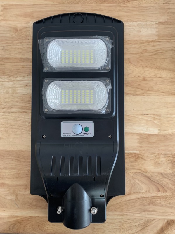 Đèn năng lượng mặt trời liền thể 60W