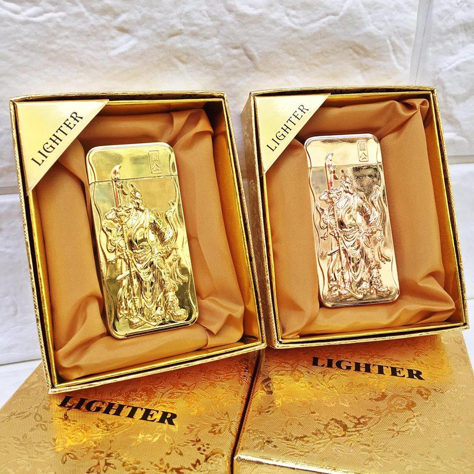 BẬT LỬA KHÈ HÌNH QUAN CÔNG VÀNG (CÓ HỘP) - (XÀI GAS) - Gia Phú Store