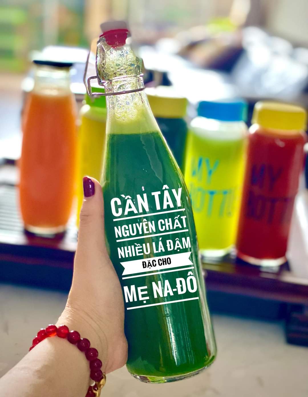 Chai thủy tinh nắp gài 500ml cao 27cm đựng mật ong, sữa, nước ép trái cây