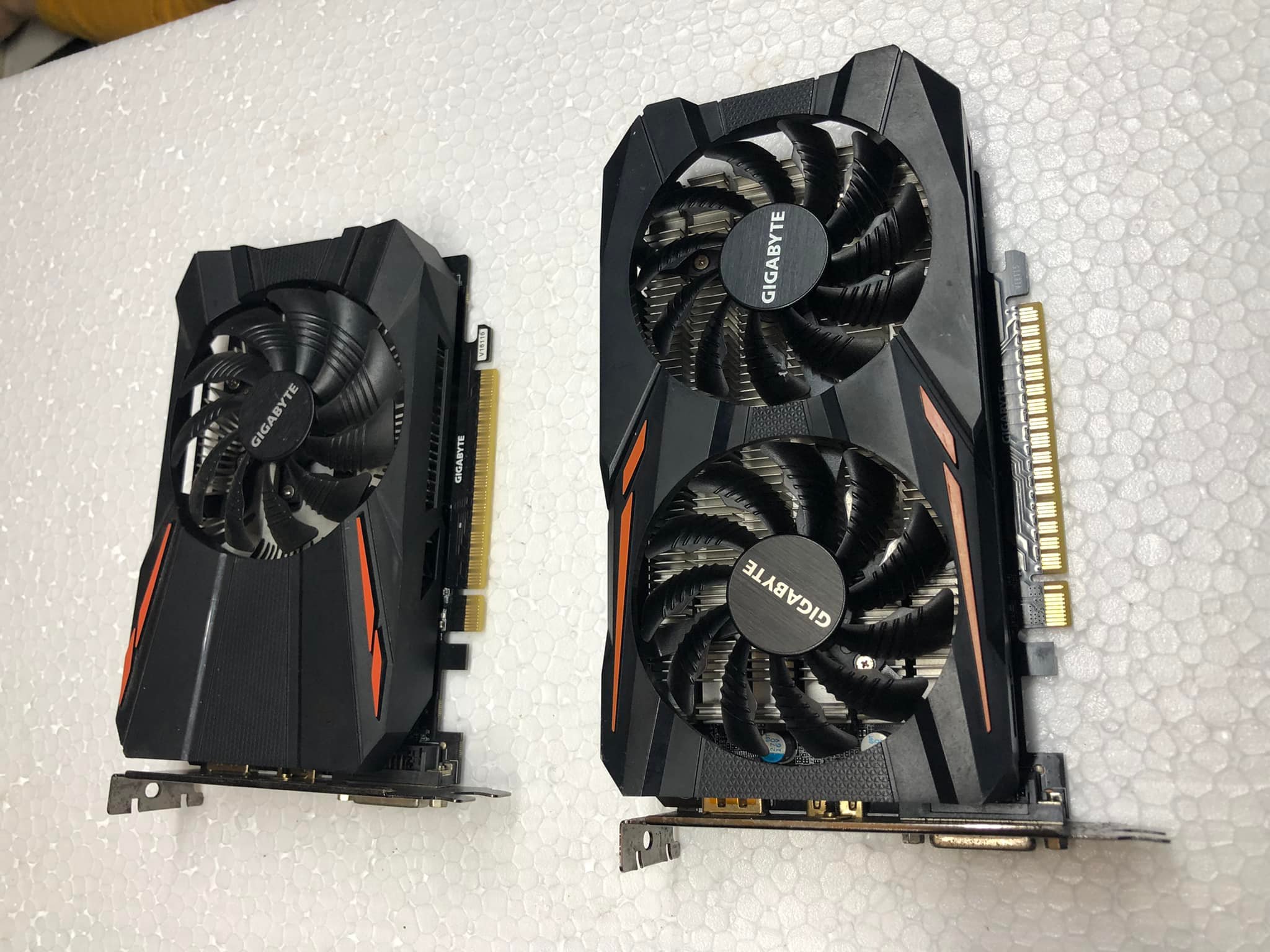 {SALE}Card màn hình VGA GIGA 1050TI 4G đã test kĩ