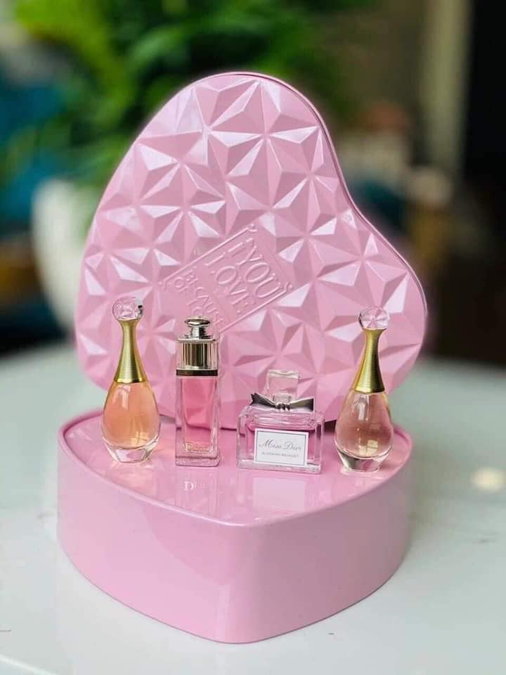 Set Dior tim