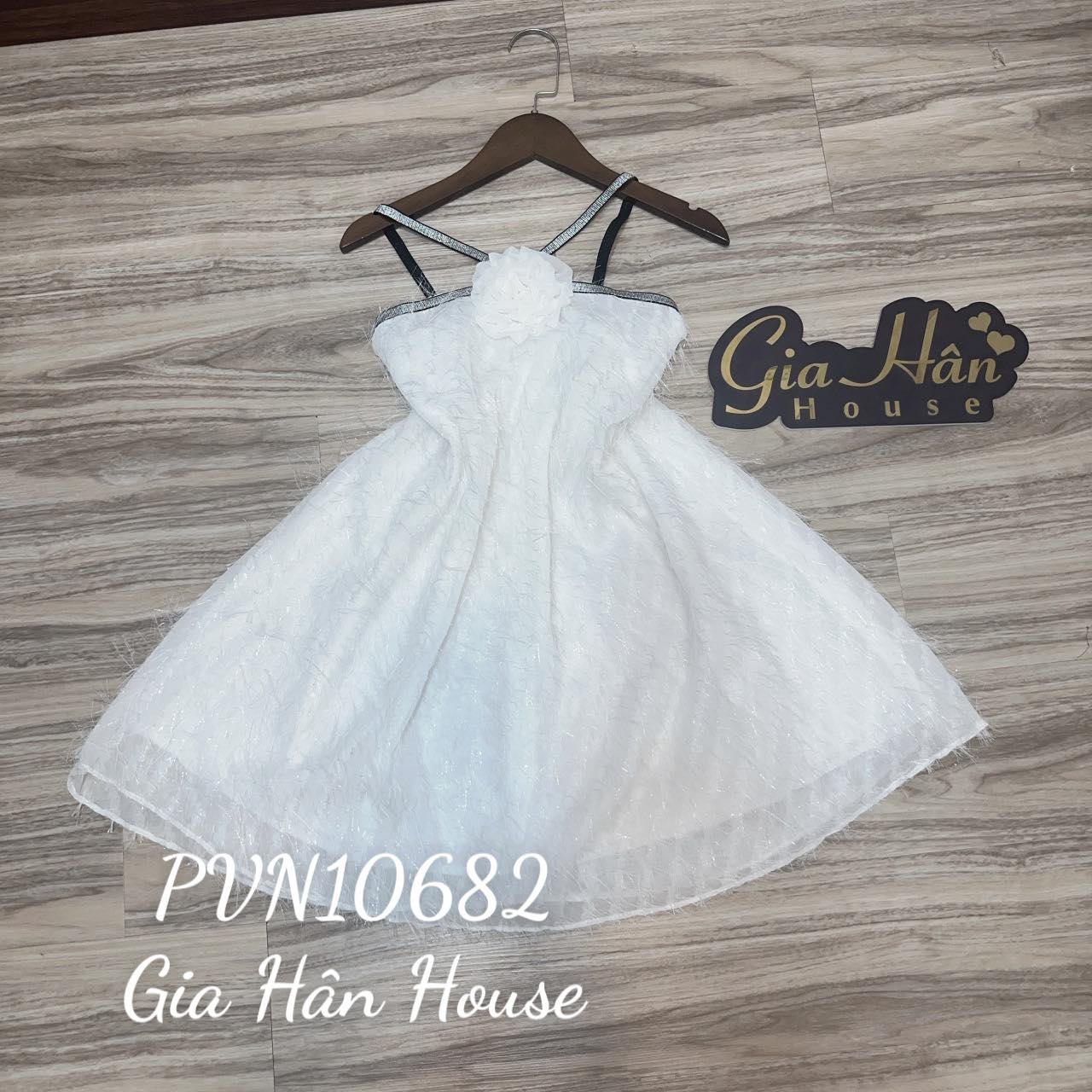 Yếm sợi gà con