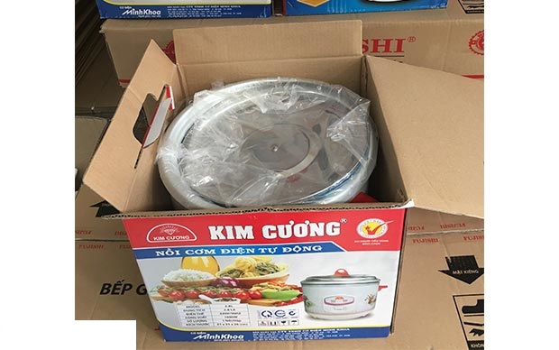 Nồi cơm điện 1.8 lít kim cương nắp rời
