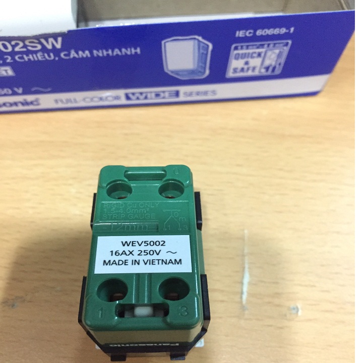 [HCM]CÔNG TẮC ÂM TƯỜNG PANASONICCÔNG TẮC 1 CHIỀUCÔNG TẮC 2 CHIỀU PANASONIC
