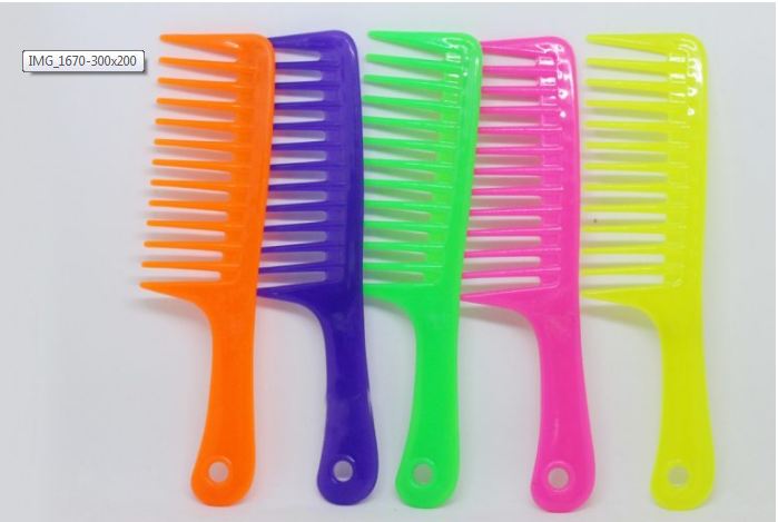 Lược đá chải tóc rối (1 cây màu ngẫu nhiên)
