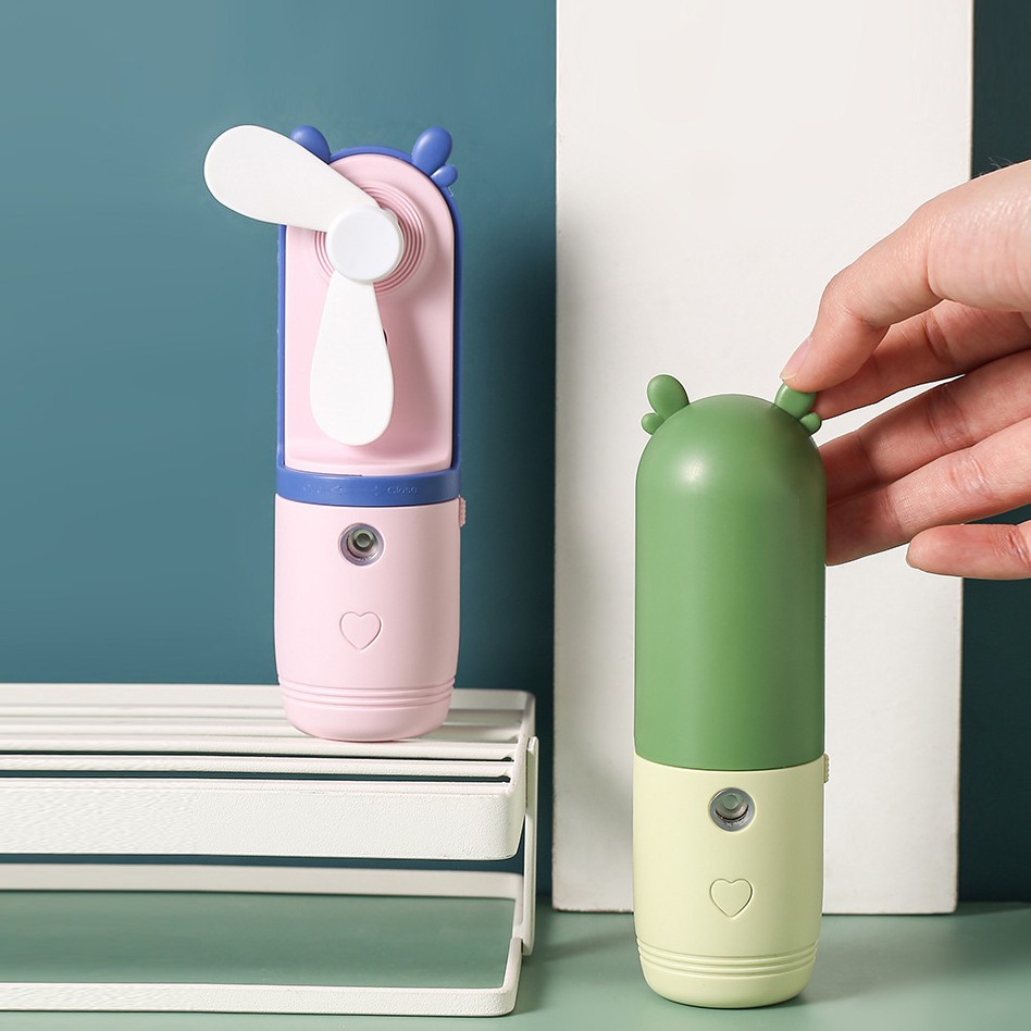 Máy Phun Sương Mini Kèm Quạt Cầm Tay Nhiều Màu Sắc