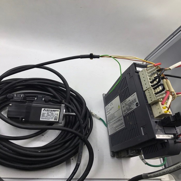 Mr-j3-10b full bộ điều khiển servo + motor 100w mitsubishi