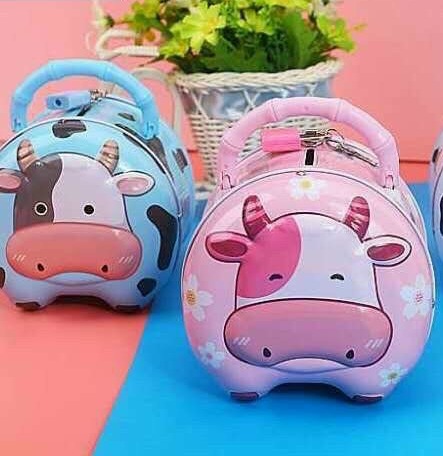 HÀNG HOT - KÉT SẮT TIẾT KIỆM CHO BÉ HÌNH BÒ SỮA SIÊU XINH - ỐNG HEO ĐỰNG TIỀ.N LÌ XÌ CÓ KHÓA GIÚP BÉ HỌC TẬP TIẾT KIỆM HIỆU QUẢ HOT HIT 2021