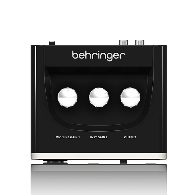 SOUNDCARD BEHRINGER U-PHORIA UM2