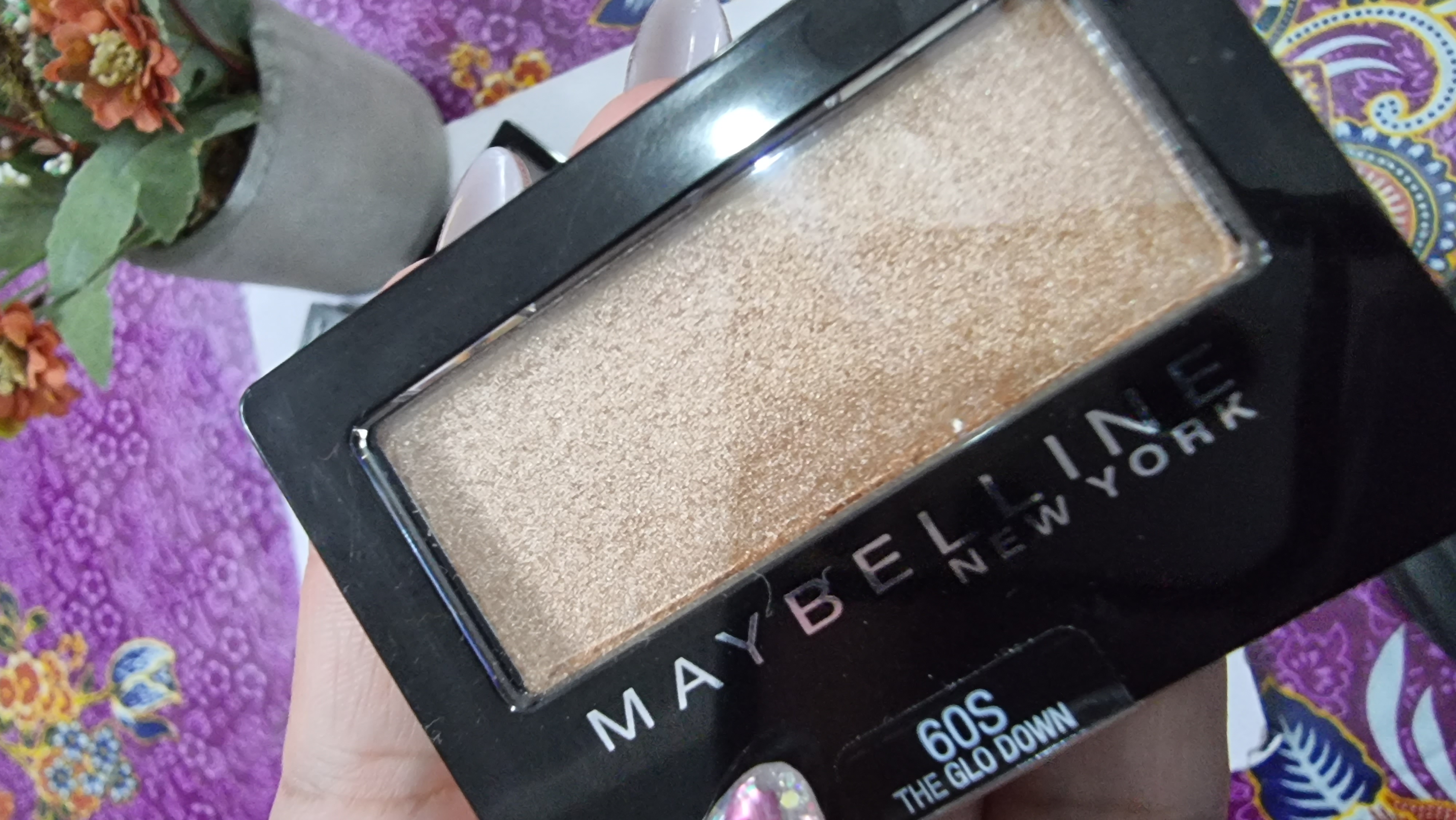 màu mắt maybelline