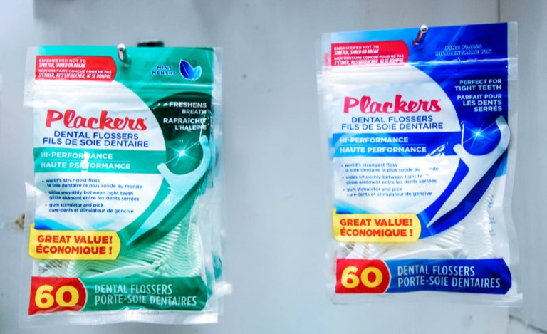 [HCM]Tăm Chỉ Nha Khoa Placker - Bịch 60 sản phẩm