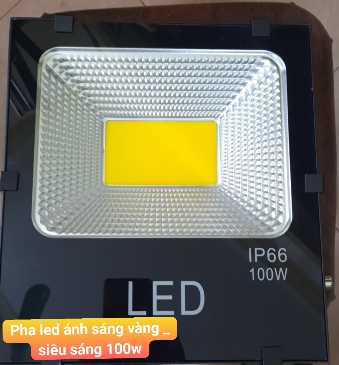 pha led màu vàng công xuất 100w siêu sáng