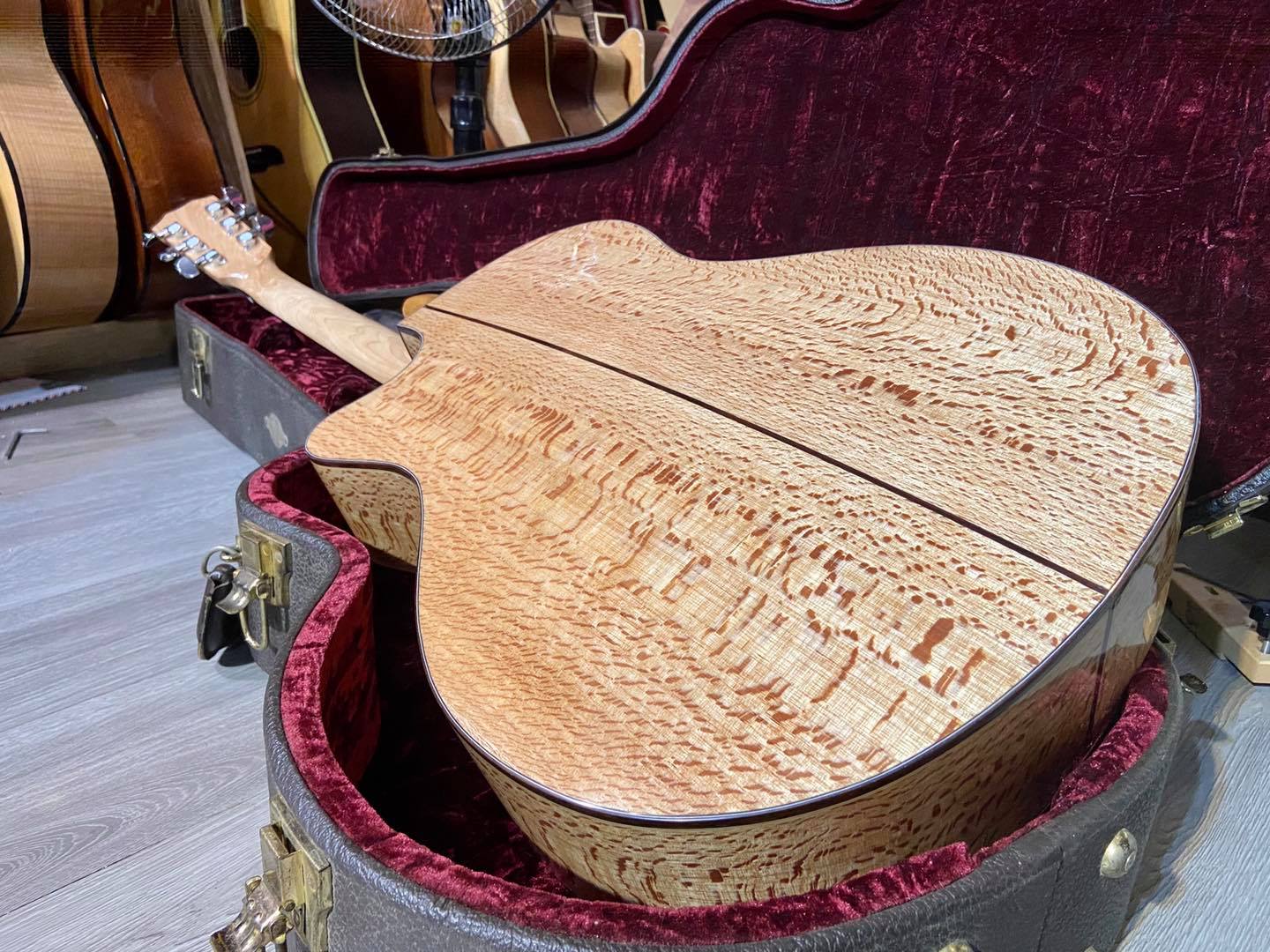 [HCM]Đàn Guitar Acoustic Gỗ Sồi Pháp full solid Bảo hành 24 tháng