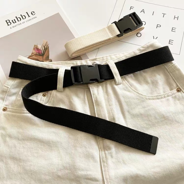 Canvas belt with plastic buckle - Canvas belt with convenient plastic buckle