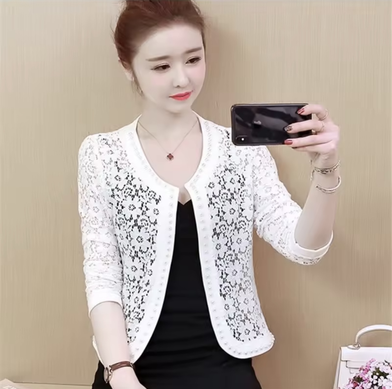 Áo khoác ren thời trang viền phối viền kiểu trẻ trung